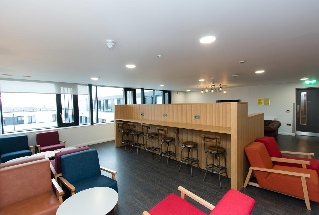 Destiny Student - Kavanagh Court Dublin Dış mekan fotoğraf
